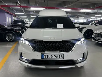 Kia Canival 2023, 130216 км, за 20087.1 USD