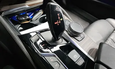 BMW 5-Series 2018, 75032 км, за 16650.15 USD - фото 9