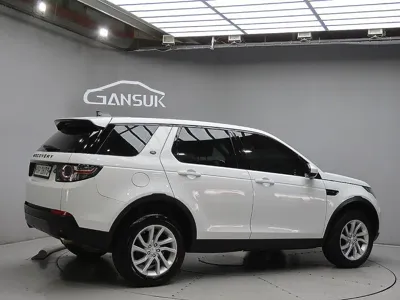 Land Rover Discovery Sport 2018, 124855 км, за 7155.05 USD