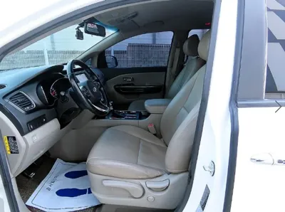 Kia Canival 2019, 214223 км, за 4742.39 USD