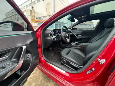 Mercedes-Benz A-Class 2021, 70000 км, за 11562.05 USD