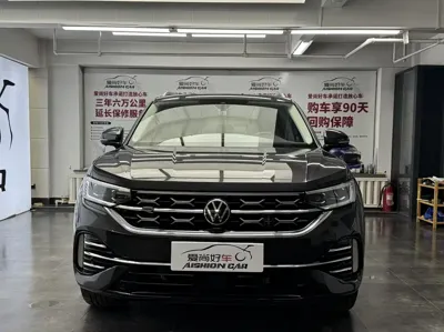 Volkswagen Tayron 2022, 34000 км, за 15861.96 USD