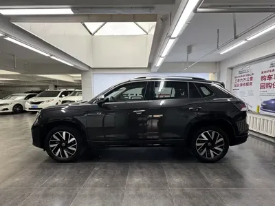 Volkswagen Tayron 2022, 34000 км, за 15861.96 USD