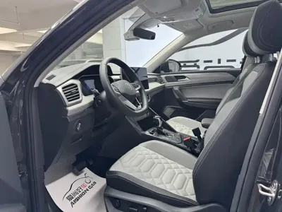 Volkswagen Tayron 2022, 34000 км, за 15883.53 USD - фото 8