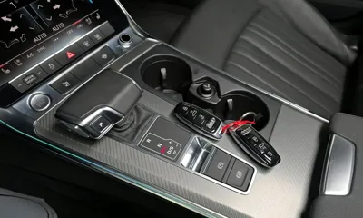 Audi A6 2020, 51641 км, за 19902.78 USD - фото 9