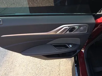 BMW i4 2024, 20000 км, за 33477.75 USD - фото 8