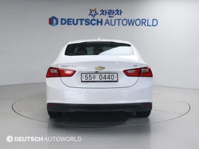 ChevroletGMDaewoo Malibu 2017, 216514 км, за 2756.99 USD