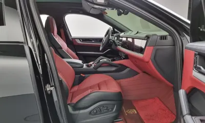 Porsche Cayenne 2024, 15065 км, за 91899.7 USD - фото 10