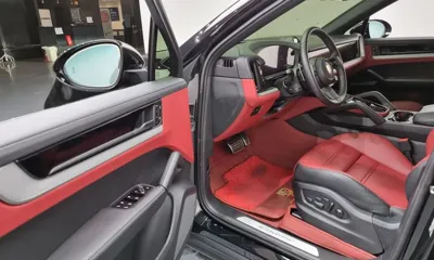 Porsche Cayenne 2024, 15065 км, за 91899.7 USD - фото 11