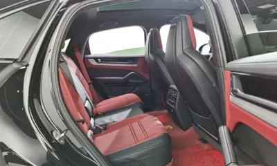 Porsche Cayenne 2024, 15065 км, за 91899.7 USD - фото 12