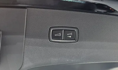 Porsche Cayenne 2024, 15065 км, за 91899.7 USD - фото 20