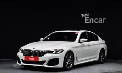 BMW 5-Series · 2021 год