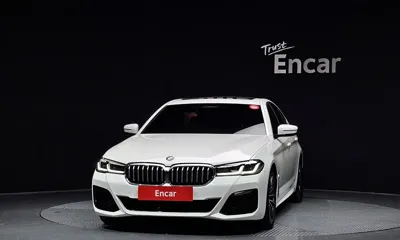 BMW 5-Series 2021, 54641 км, за 24437.07 USD