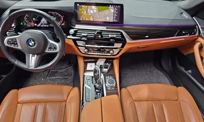 BMW 5-Series 2021, 54641 км, за 24437.07 USD - фото 7