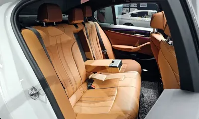 BMW 5-Series 2021, 54641 км, за 24437.07 USD - фото 12