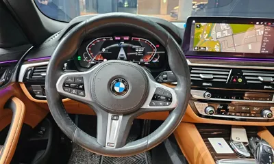 BMW 5-Series 2021, 54641 км, за 24437.07 USD - фото 13