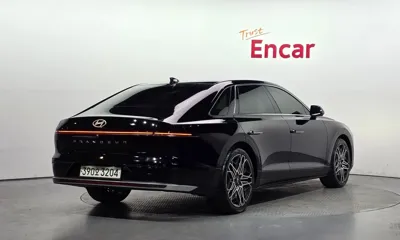 Hyundai Grandeur 2023, 64999 км, за 21445.74 USD