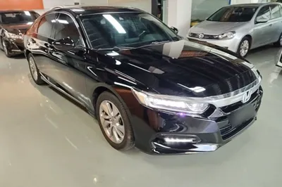 Honda Accord 2018, 76000 км, за 16436 USD