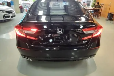 Honda Accord 2018, 76000 км, за 16436 USD