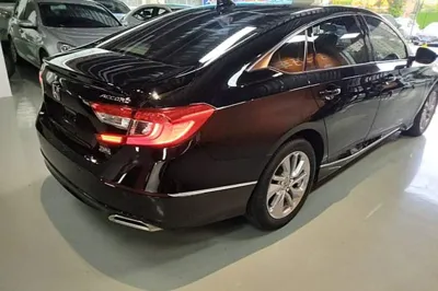 Honda Accord 2018, 76000 км, за 16436 USD - фото 6