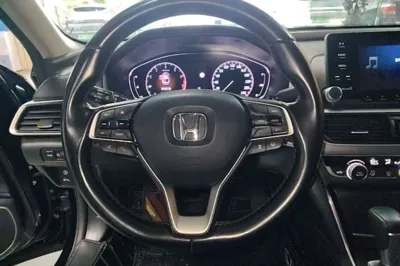 Honda Accord 2018, 76000 км, за 16436 USD - фото 13
