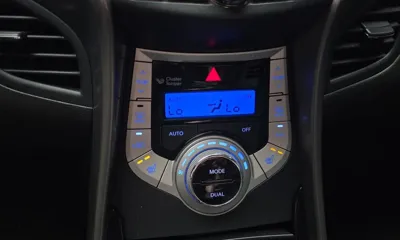 Hyundai Avante 2012, 143537 км, за 2535.27 USD - фото 30
