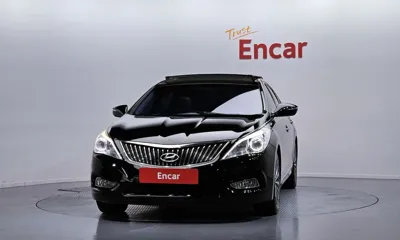 Hyundai Grandeur 2014, 127608 км, за 5798.05 USD