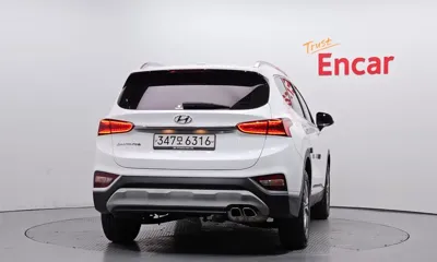 Hyundai Santafe 2020, 110208 км, за 12808.72 USD
