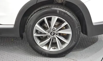 Hyundai Santafe 2020, 110208 км, за 12808.72 USD