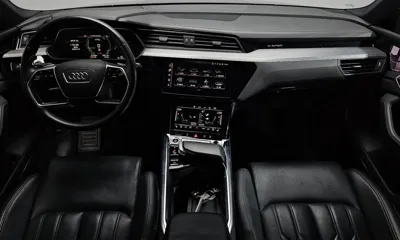Audi e-tron 2021, 47320 км, за 32390.29 USD - фото 7