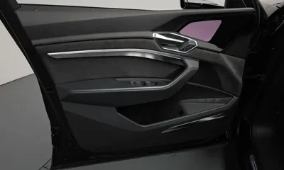 Audi e-tron 2021, 47320 км, за 32390.29 USD - фото 24