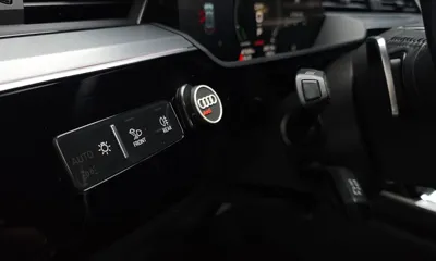 Audi e-tron 2021, 47320 км, за 32390.29 USD - фото 27