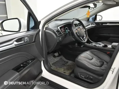 Ford Mondeo 2019, 91775 км, за 7880.79 USD - фото 11