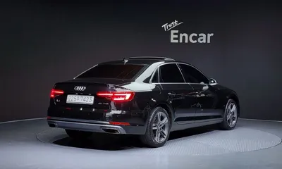 Audi A4 2019, 88533 км, за 12677.35 USD