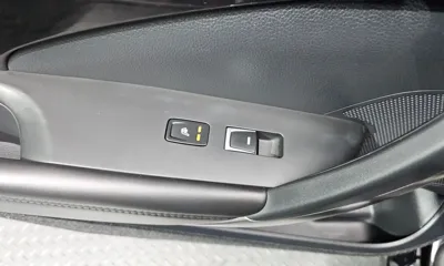 Hyundai Grandeur 2017, 134772 км, за 5404.7 USD - фото 18