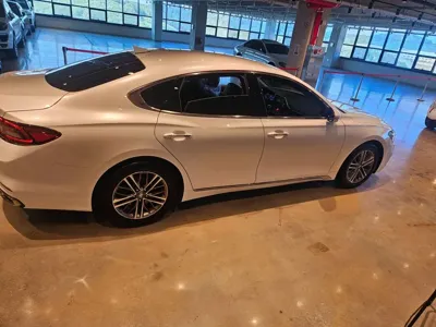 Hyundai Grandeur 2017, 194877 км, за 5710.91 USD - фото 8