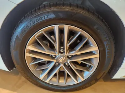 Hyundai Grandeur 2017, 194877 км, за 5710.91 USD - фото 18