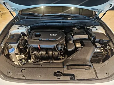 Hyundai Grandeur 2017, 194877 км, за 5710.91 USD - фото 20