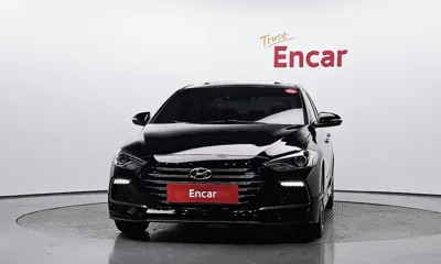 Hyundai Avante 2017, 165263 км, за 7072.98 USD