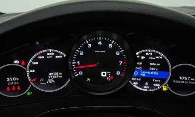Porsche Cayenne 2023, 49138 км, за 58598.66 USD - фото 8