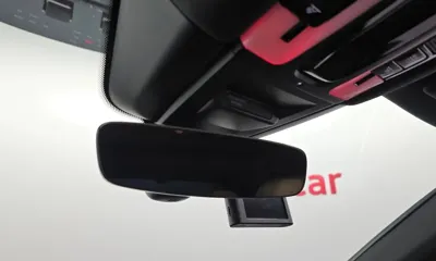 Porsche Cayenne 2023, 49138 км, за 58598.66 USD - фото 20