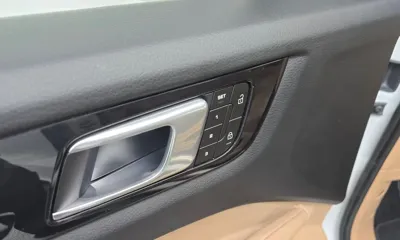 Porsche Cayenne 2023, 49138 км, за 58598.66 USD - фото 29