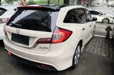 Honda Jade · 2013 год