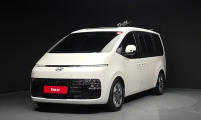 Hyundai Staria · 2022 год