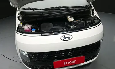 Hyundai Staria 2022, 29882 км, за 20677.43 USD - фото 6