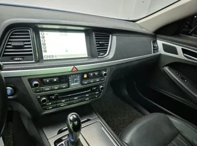 Hyundai Genesis 2016, 151867 км, за 7598.28 USD - фото 10
