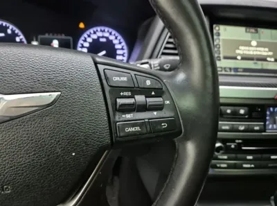 Hyundai Genesis 2016, 151867 км, за 7598.28 USD - фото 16