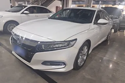 Honda Accord · 2018 год