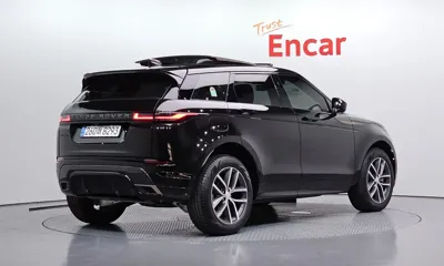 Land Rover Range Rover Evoque 2025, 6913 км, за 34527.71 USD