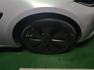 Tesla Model 3 2025, 10100 км, за 27757.95 USD - фото 6